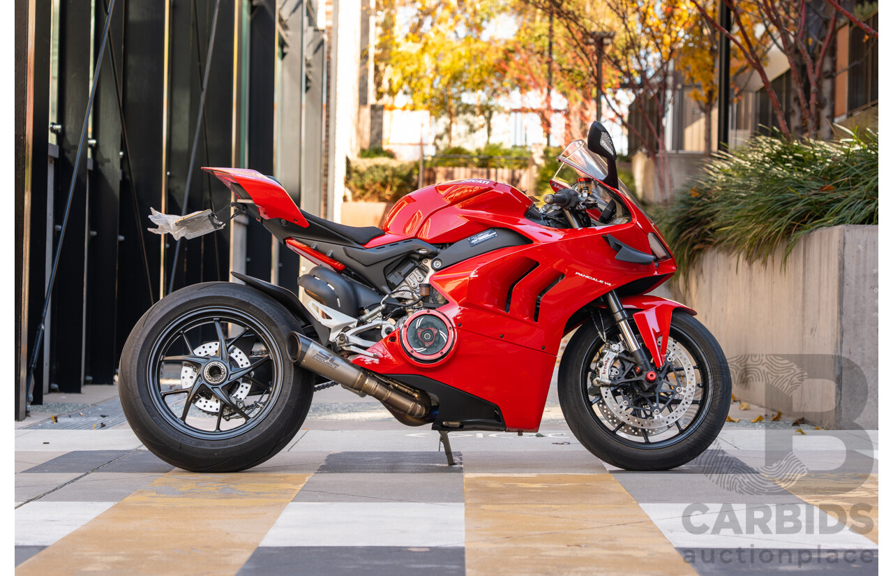 05/2020 Ducati Panigale V4 1103cc Super Sport Motorbike Ducati Red