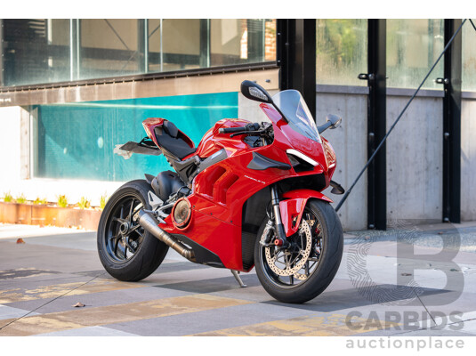 05/2020 Ducati Panigale V4 1103cc Super Sport Motorbike Ducati Red