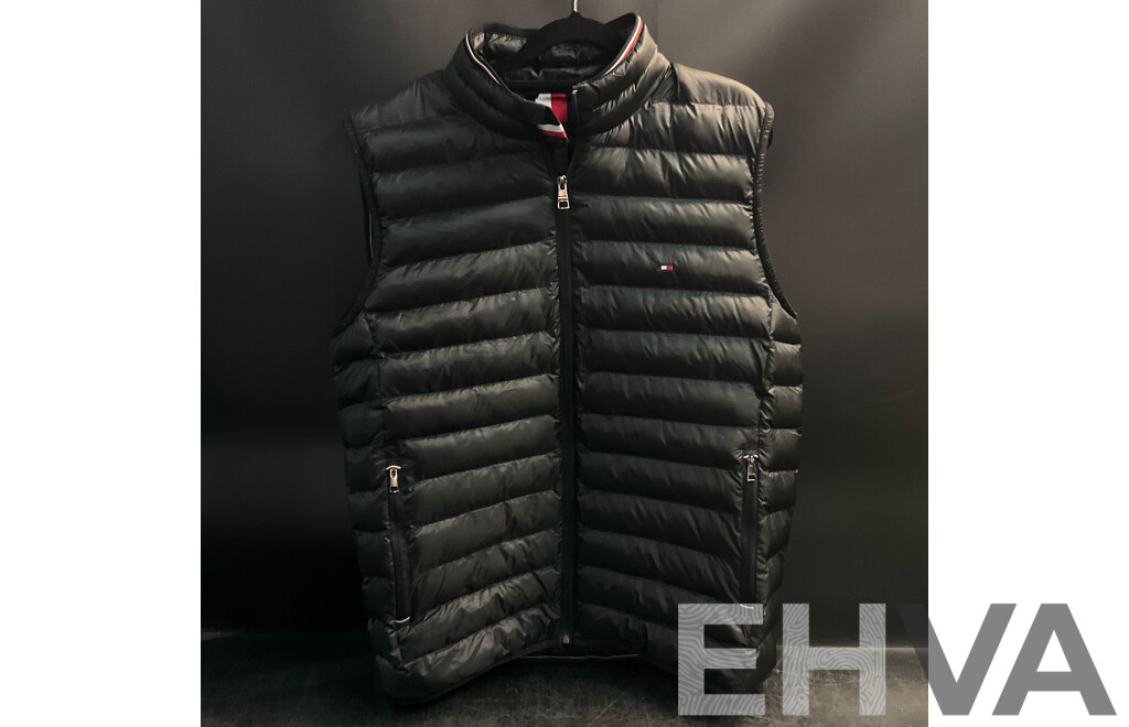TOMMY HILFIGER Core Packable Recycled Vest - Black - Size L -  RRP $299