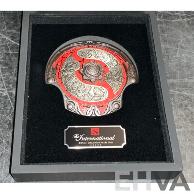 2022 the International DOTA 2 Championships Collector's Aegis & Moki Headphones & Crest USB Cable - Lot of 3