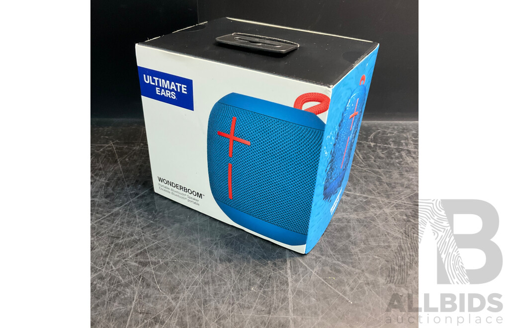ULTIMATE EARS Wonderboom & JBL Clip3 Speaker & AMAZON Echo Dot - Lot of 3