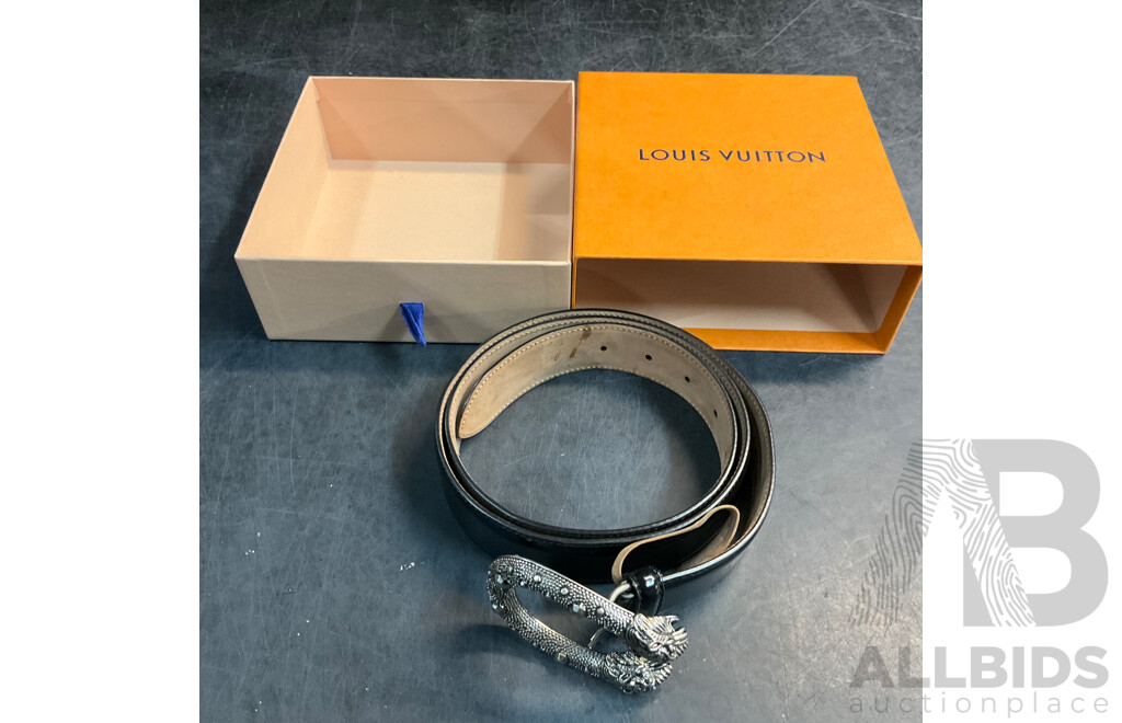 Leather Belt Size 105 Branded GUCCI with Louis Vuitton Box