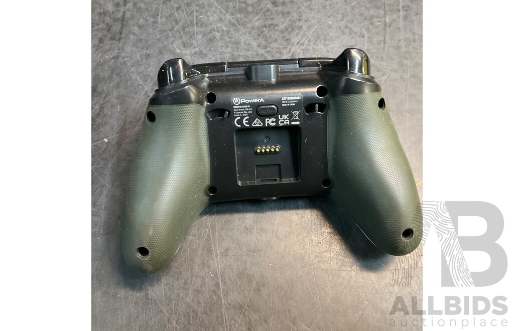 PowerA Controller for Xbox & Anko Outdoor Camera - Lot of 2