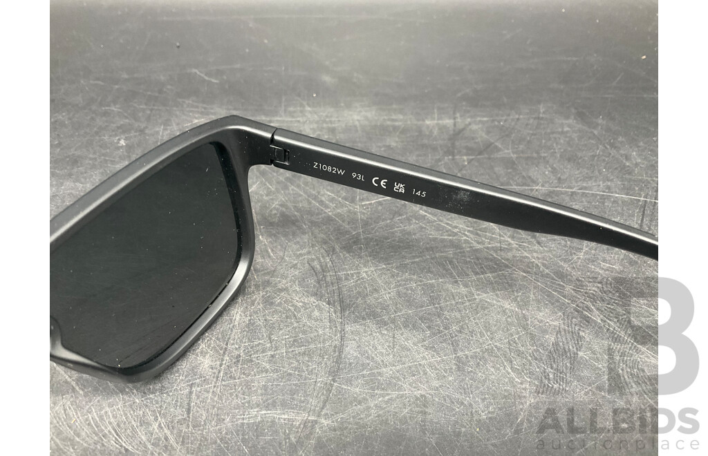 Sunglasses Black Monogram Branded Louis Vuitton