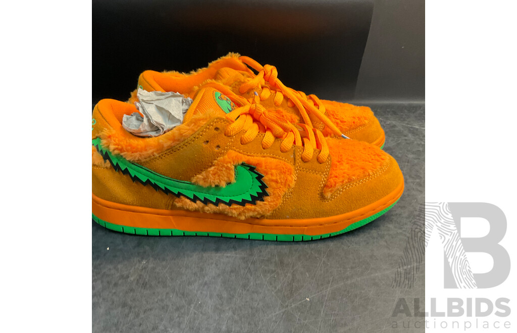NIKE X Grateful Dead SB Dunk Low Orange Bear Sneakers - Size US 11