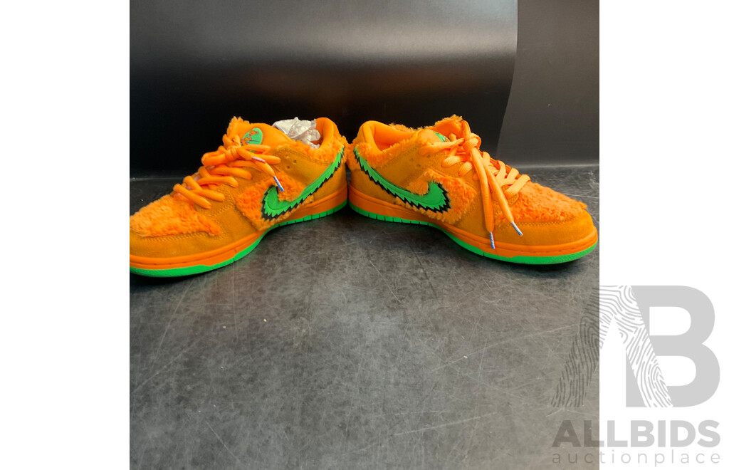 NIKE X Grateful Dead SB Dunk Low Orange Bear Sneakers - Size US 11