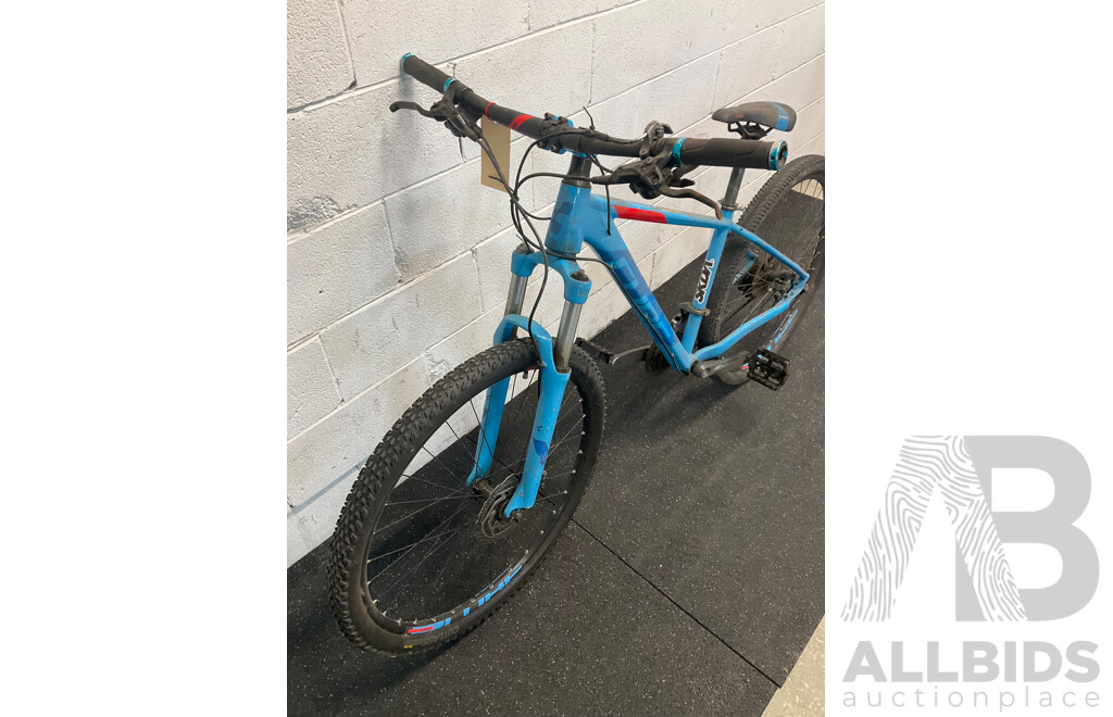 Cube Aim SL Blue Mountain Bike (41cm Frame)