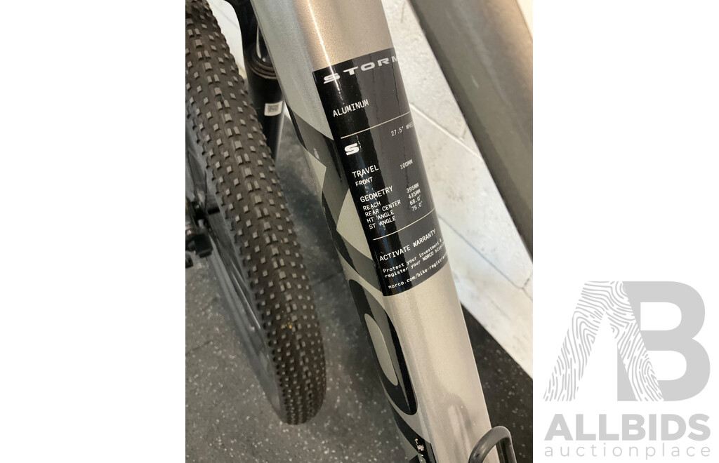 Norco Storm Mountain Bike (Size S)