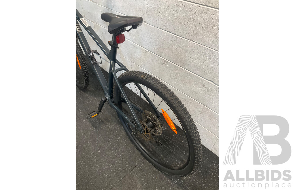 Norco Storm Mountain Bike (Size L)
