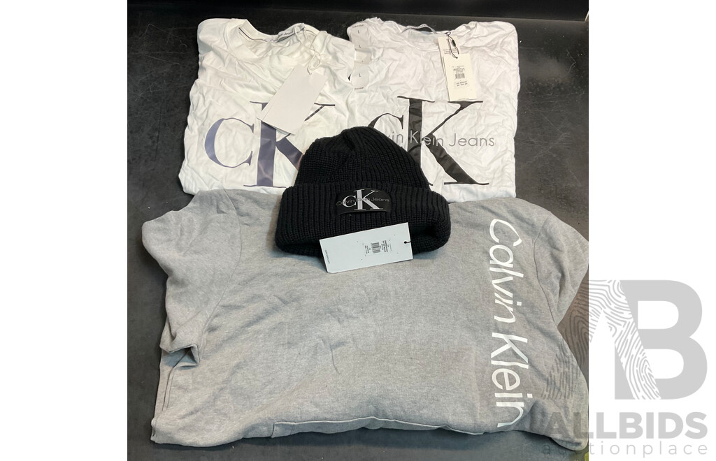 CALVIN KLEIN Hoodie/T-Shirt/Hat - Size L - Lot of 4