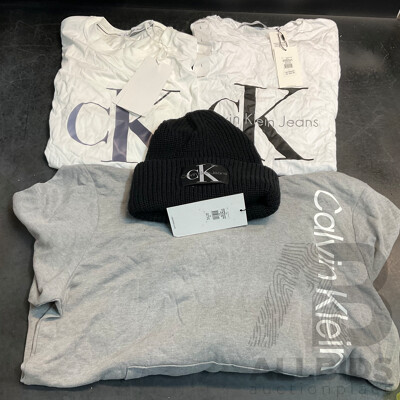 CALVIN KLEIN Hoodie/T-Shirt/Hat - Size L - Lot of 4