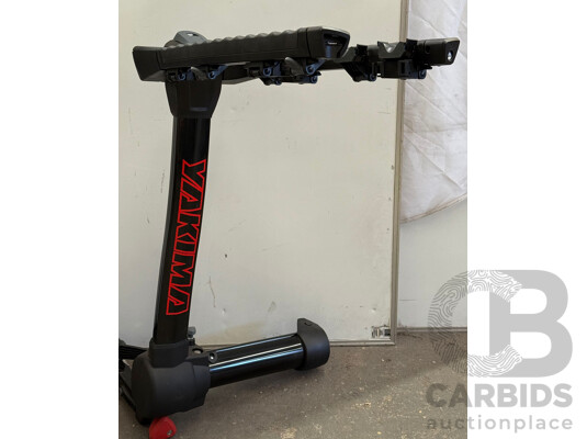 Yakima Full Swing 4 Bike Hitch Mounted Carrier