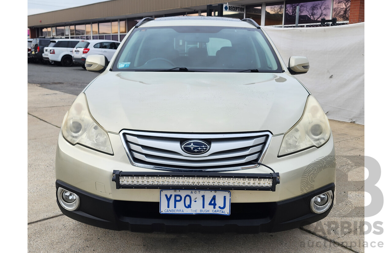 9/2010 Subaru Outback 2.5i Premium MY10 4d Wagon Silver 2.5L