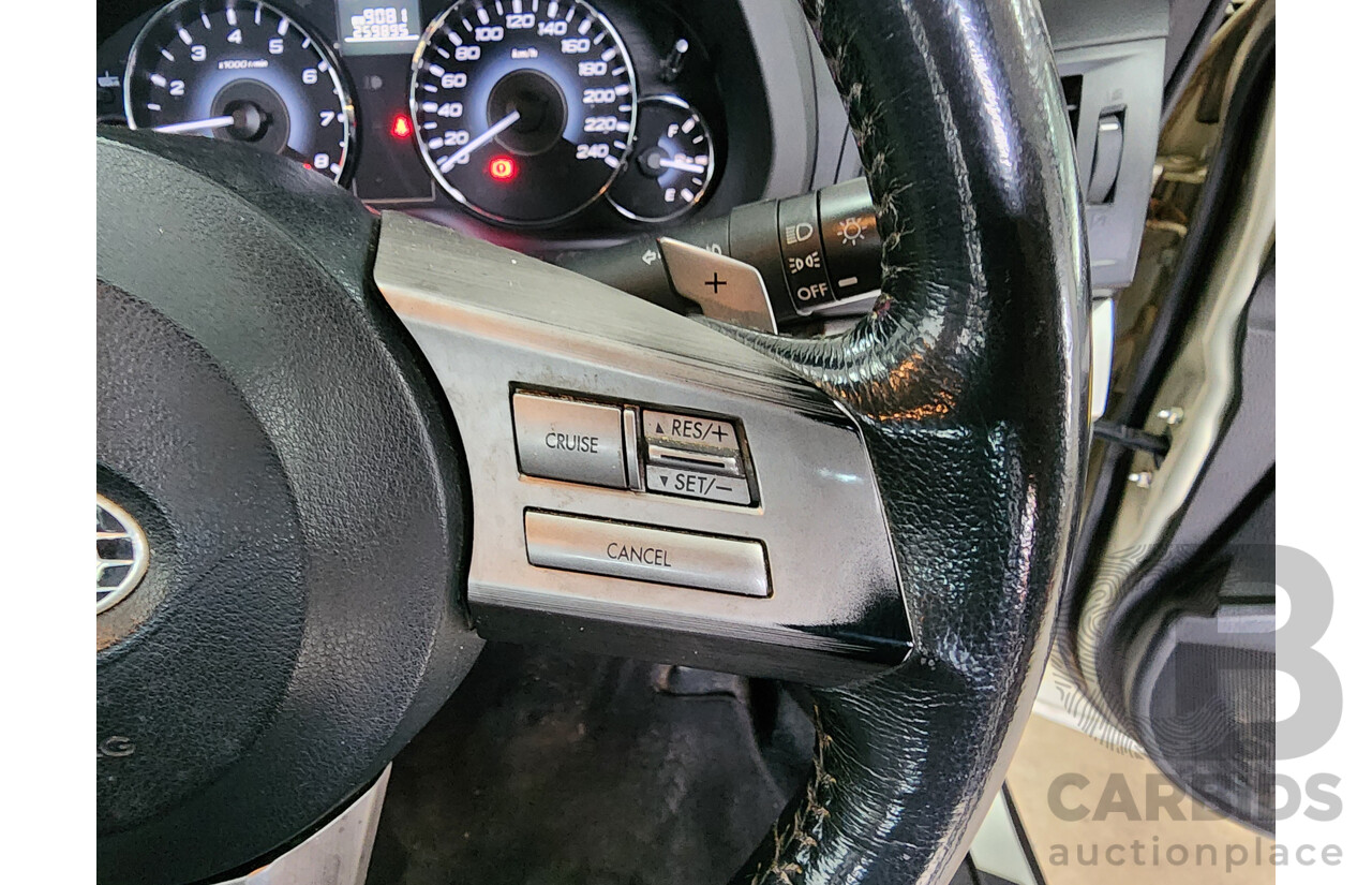 9/2010 Subaru Outback 2.5i Premium MY10 4d Wagon Silver 2.5L