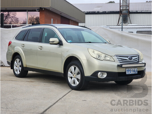 9/2010 Subaru Outback 2.5i Premium MY10 4d Wagon Silver 2.5L