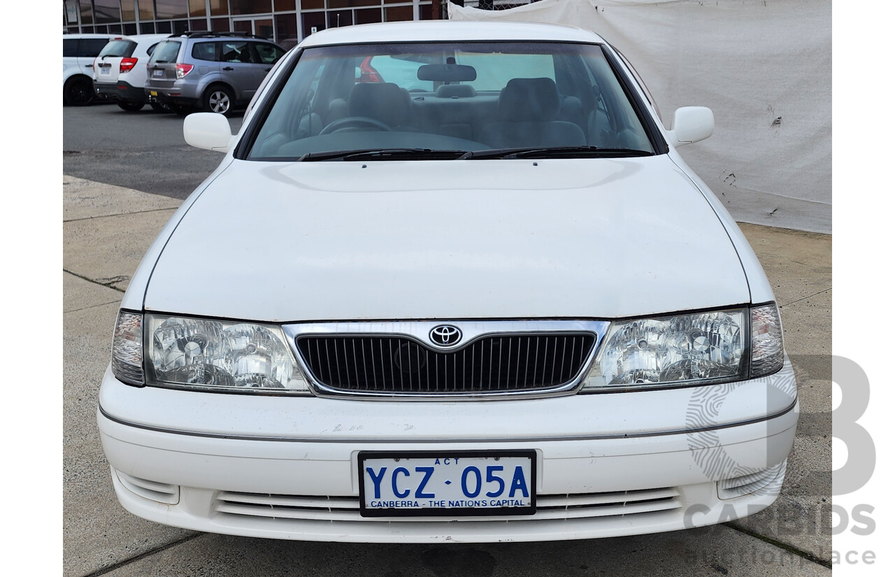 8/2003 Toyota Avalon Advantage MCX10R MKII 4d Sedan White 3.0L