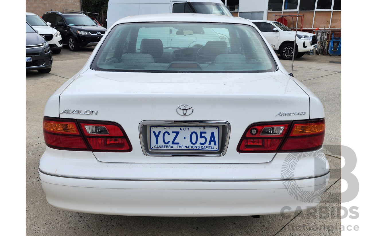 8/2003 Toyota Avalon Advantage MCX10R MKII 4d Sedan White 3.0L