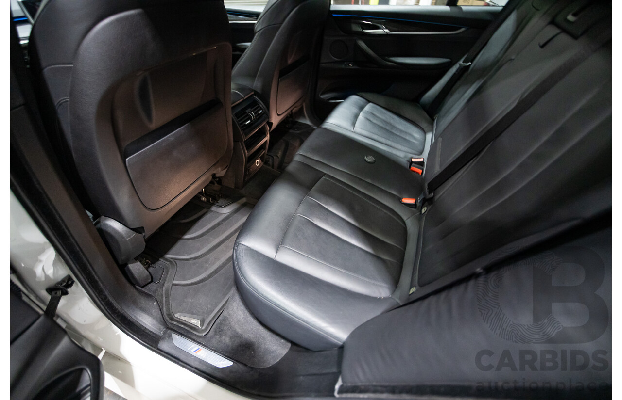 05/2014 BMW X5 xDrive 30d Edition Exclusive (AWD) E70 4d wagon Mineral White Metallic turbo diesel 3.0L