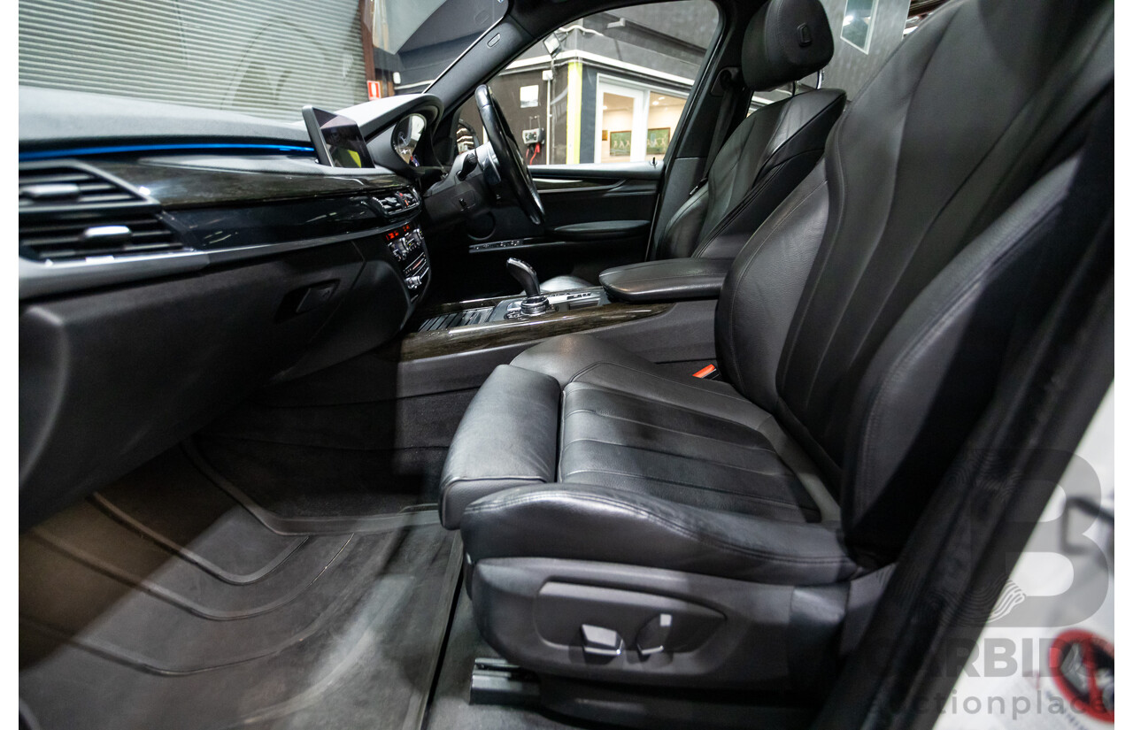 05/2014 BMW X5 xDrive 30d Edition Exclusive (AWD) E70 4d wagon Mineral White Metallic turbo diesel 3.0L