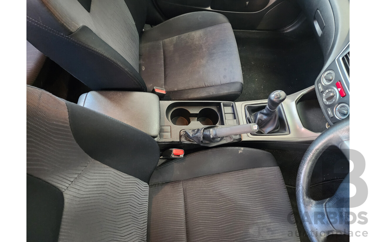 6/2010 Subaru Impreza R (awd) MY10 5d Hatchback White 2.0L