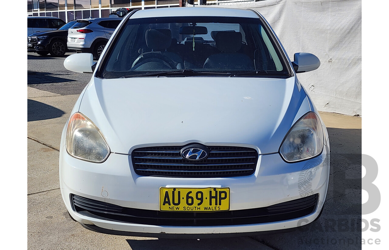 9/2006 Hyundai Accent 1.6 MC 4d Sedan White 1.6L