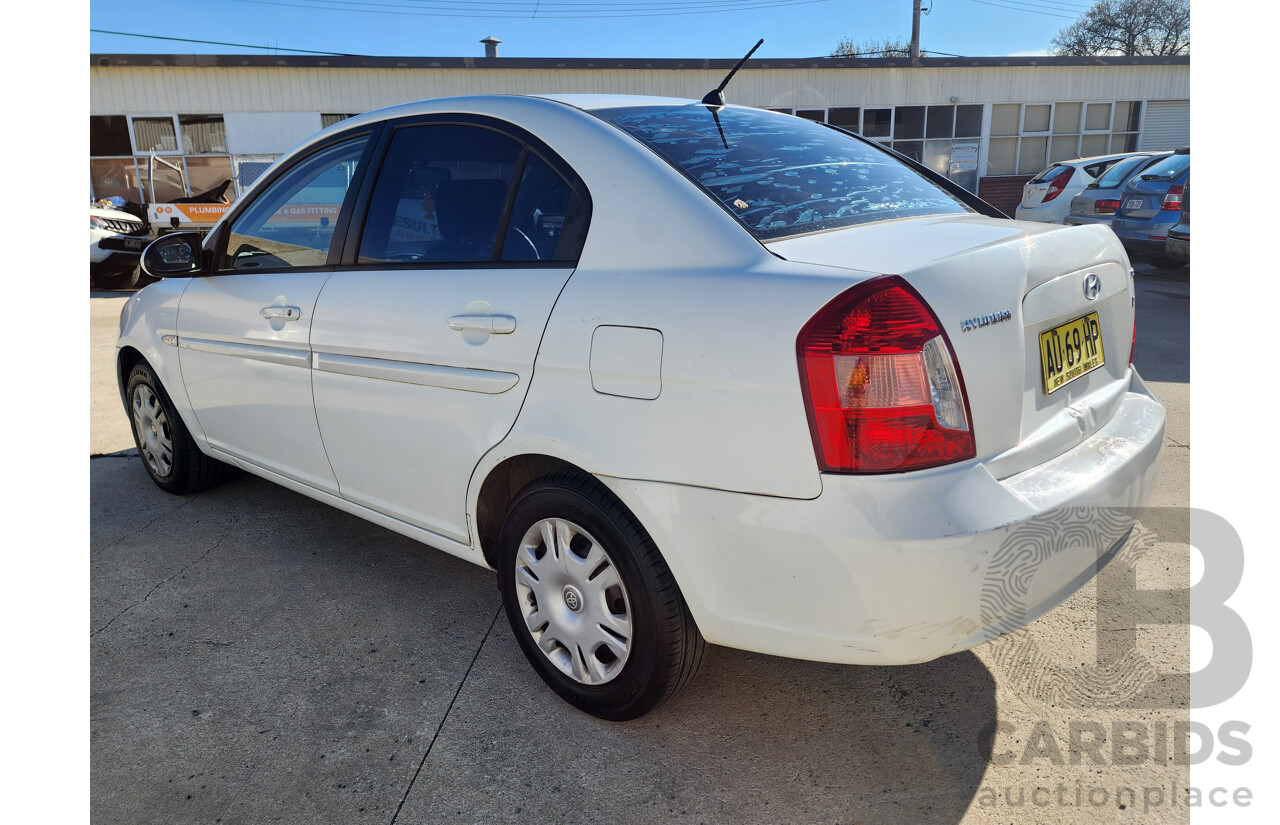 9/2006 Hyundai Accent 1.6 MC 4d Sedan White 1.6L
