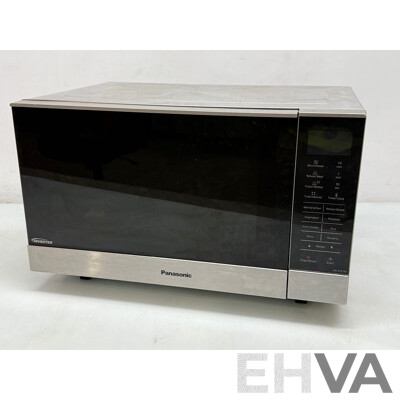 Panasonic (NN-SF574S) Stainless Steel Flatbed Inverter Microwave