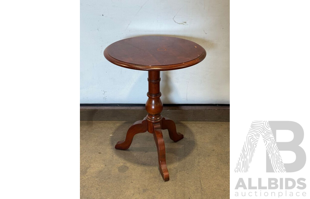 Drexel Heritage Small Round Side Table