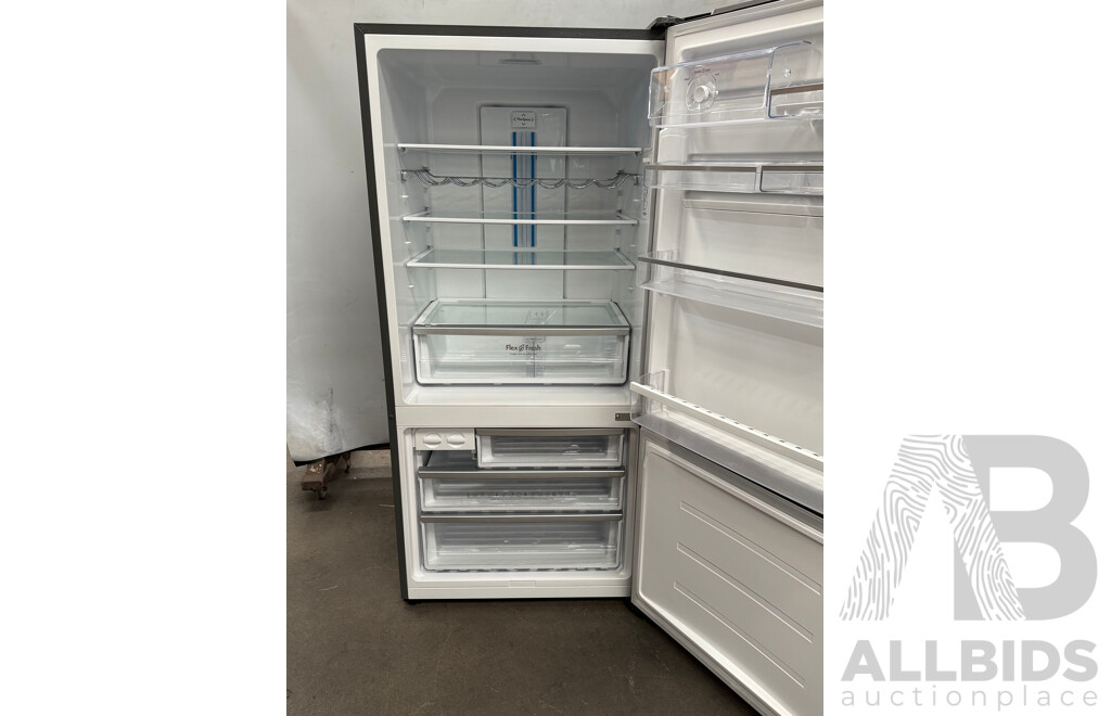Westinghouse 529 Litre Stainless Steel Bottom Mount Fridge/Freezer