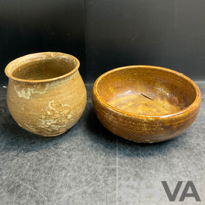 Assorted House Decorative Pots & Jugs and Animal Figurines