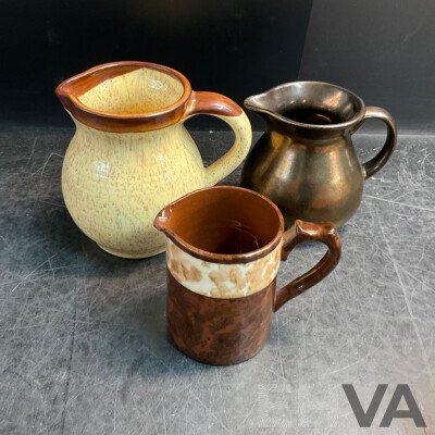 Assorted House Decorative Pots & Jugs and Animal Figurines