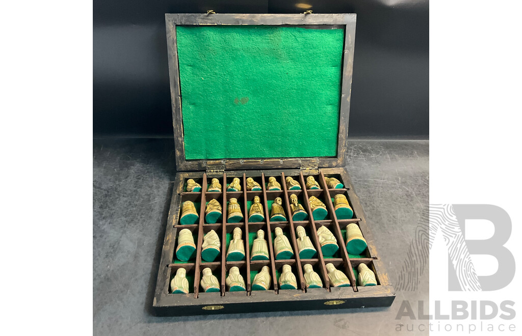 Vintage  Anri Toriart Charlemagne Chess Set