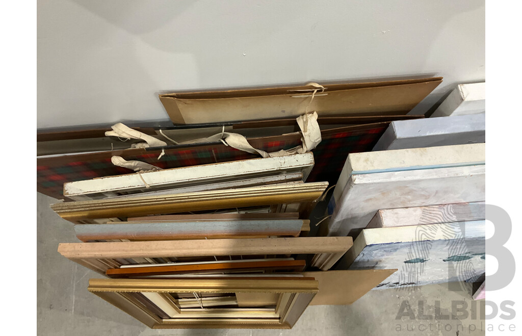 Assorted Empty Frames, Used Canavas, Boards and Papers