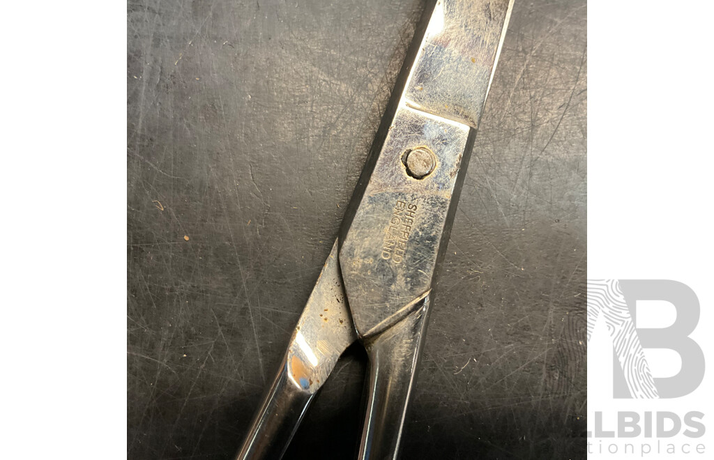 Vintage Sewing Scissors Included Singer Sewing Michines & Frank Turton W/ Wooden Box