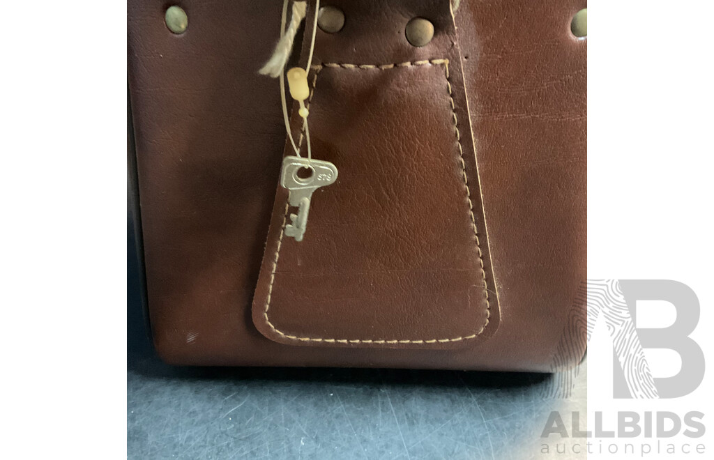 Vintage SAVOY Travel/ Business Bag W/Key