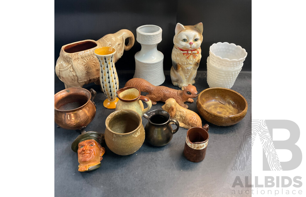 Assorted House Decorative Pots & Jugs and Animal Figurines