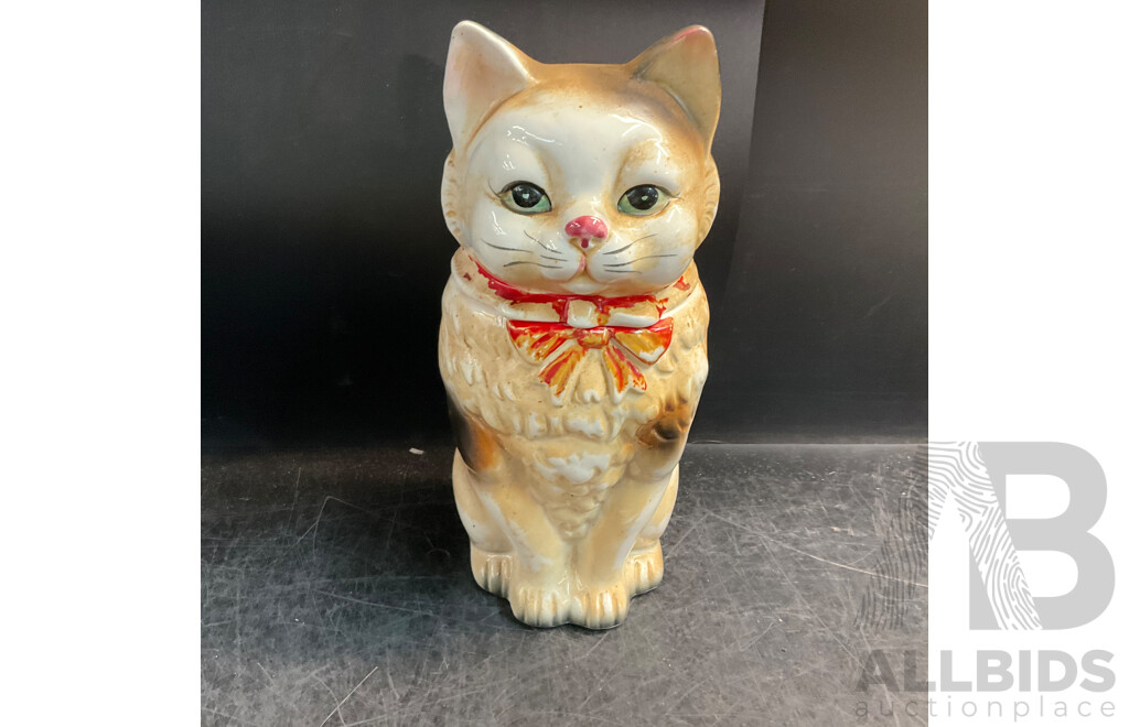 Assorted House Decorative Pots & Jugs and Animal Figurines