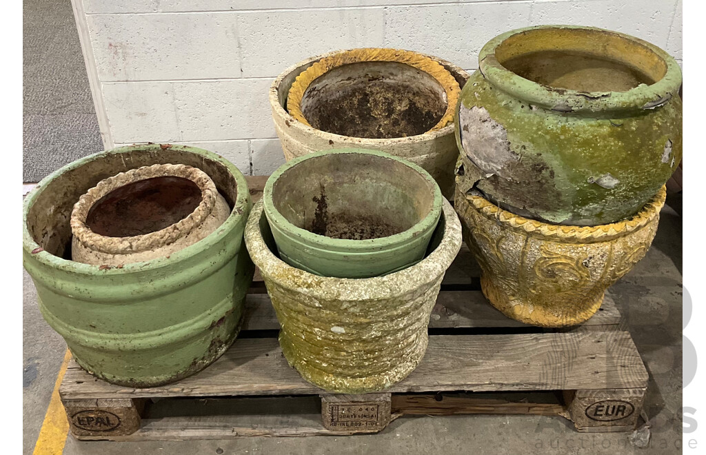 Outdoor Garden Pots - Lot of 8