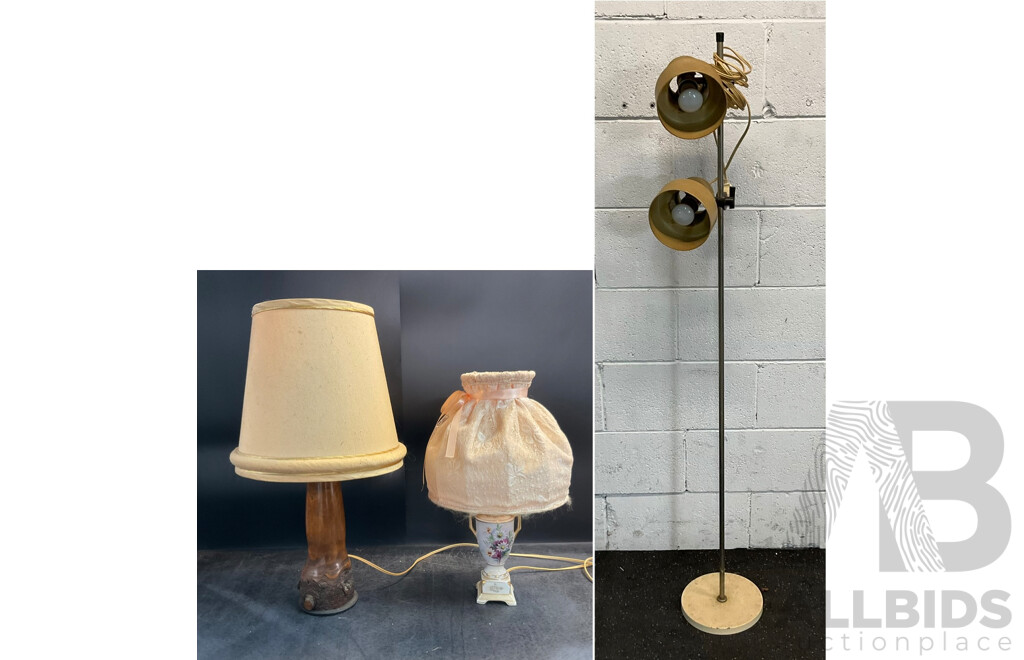 Vintage Table Lamps & Floor Lamp - Lot of 3