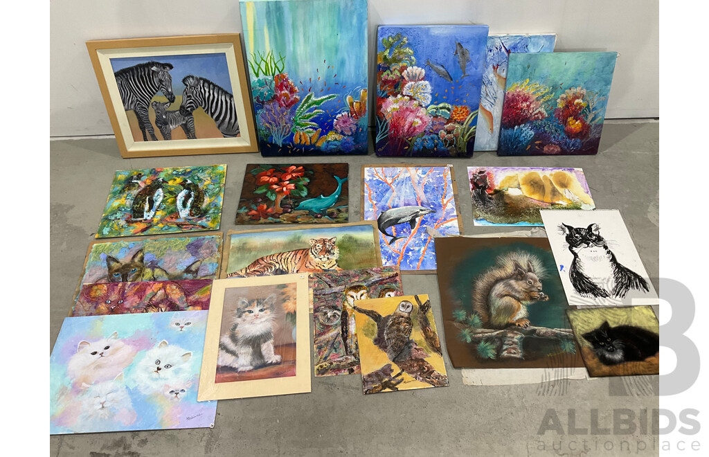 Marilyn Robertson, Animals Paintings - Mixed Media on Board, Canvas and Paper - Lot of 19