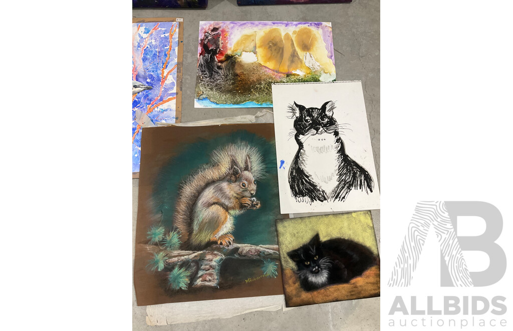 Marilyn Robertson, Animals Paintings - Mixed Media on Board, Canvas and Paper - Lot of 19