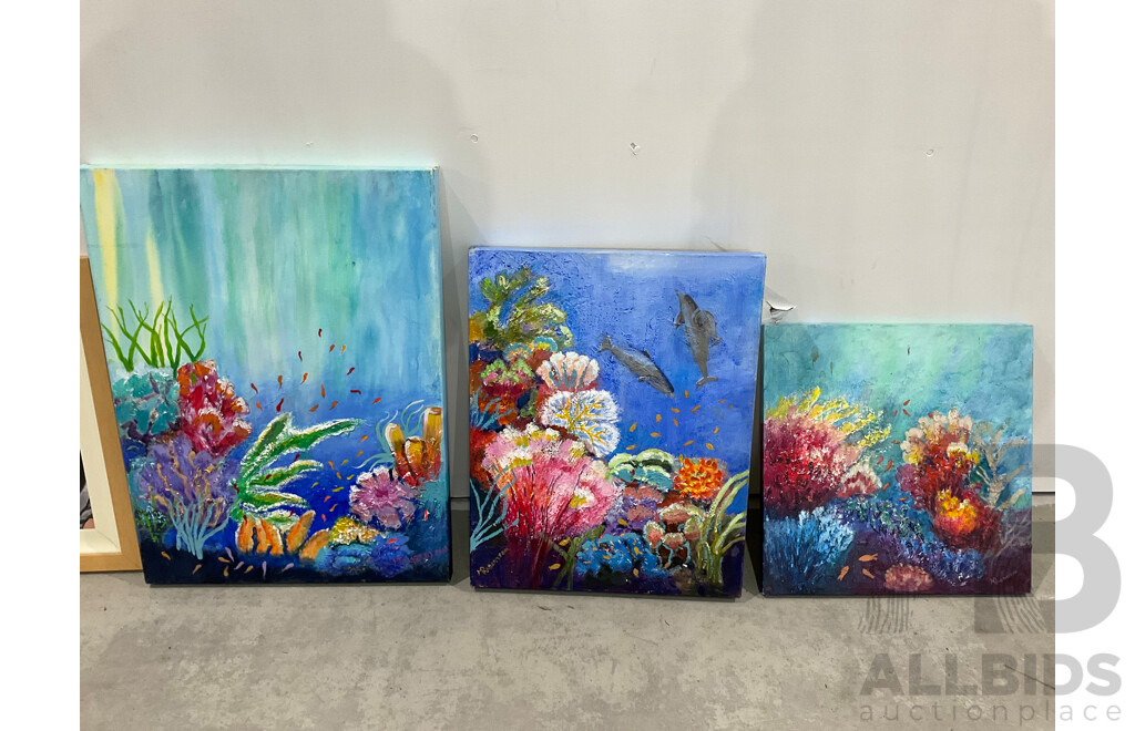 Marilyn Robertson, Animals Paintings - Mixed Media on Board, Canvas and Paper - Lot of 19