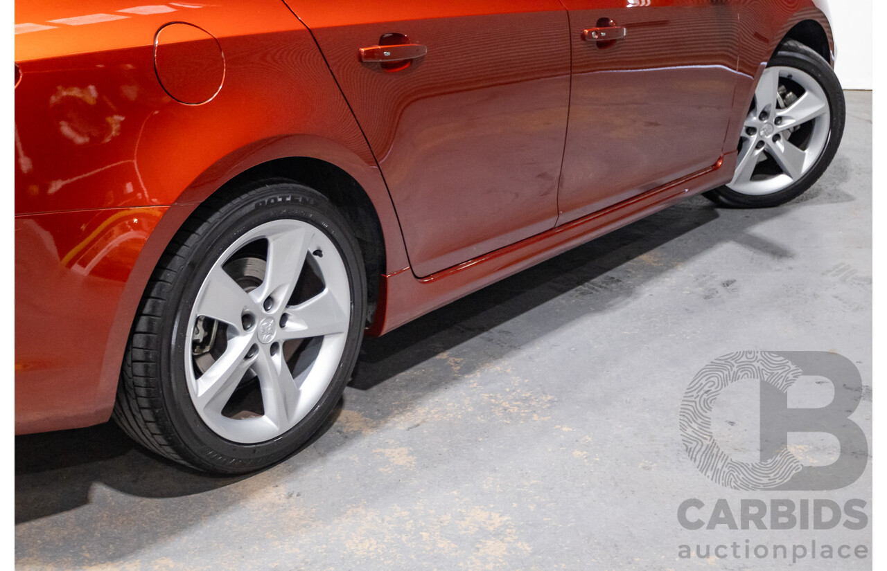 6/2015 Holden Cruze SRi-V JH Series 2 MY15 4d Sedan Some Like It Hot Metallic Turbo 1.6L