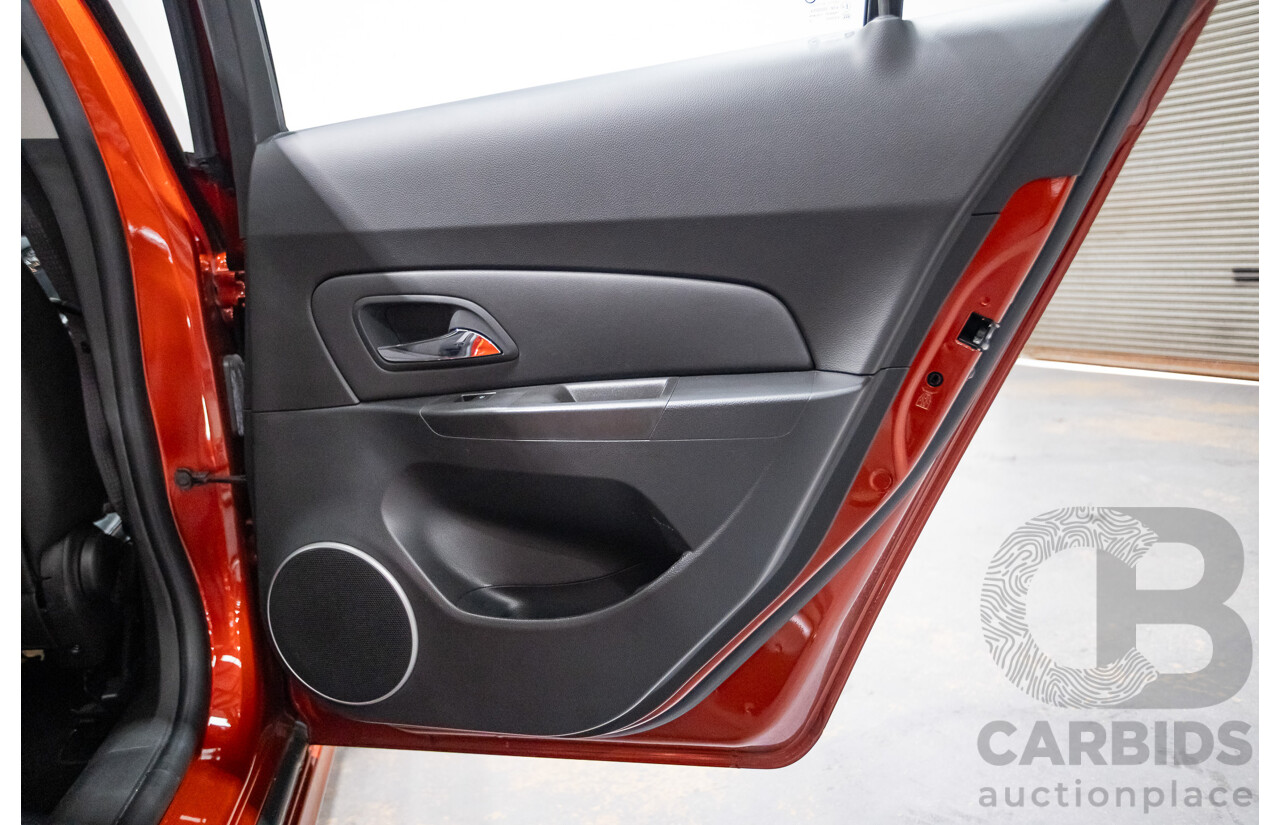 6/2015 Holden Cruze SRi-V JH Series 2 MY15 4d Sedan Some Like It Hot Metallic Turbo 1.6L