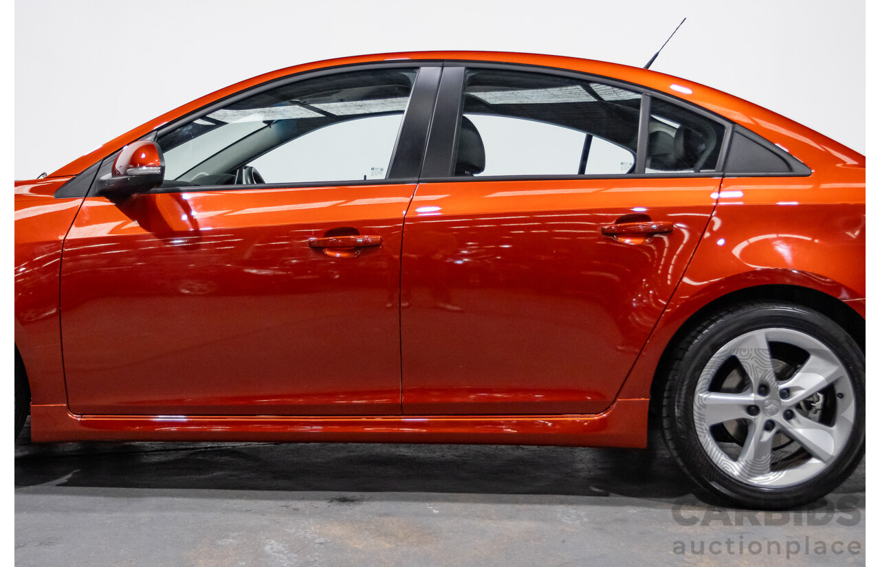 6/2015 Holden Cruze SRi-V JH Series 2 MY15 4d Sedan Some Like It Hot Metallic Turbo 1.6L