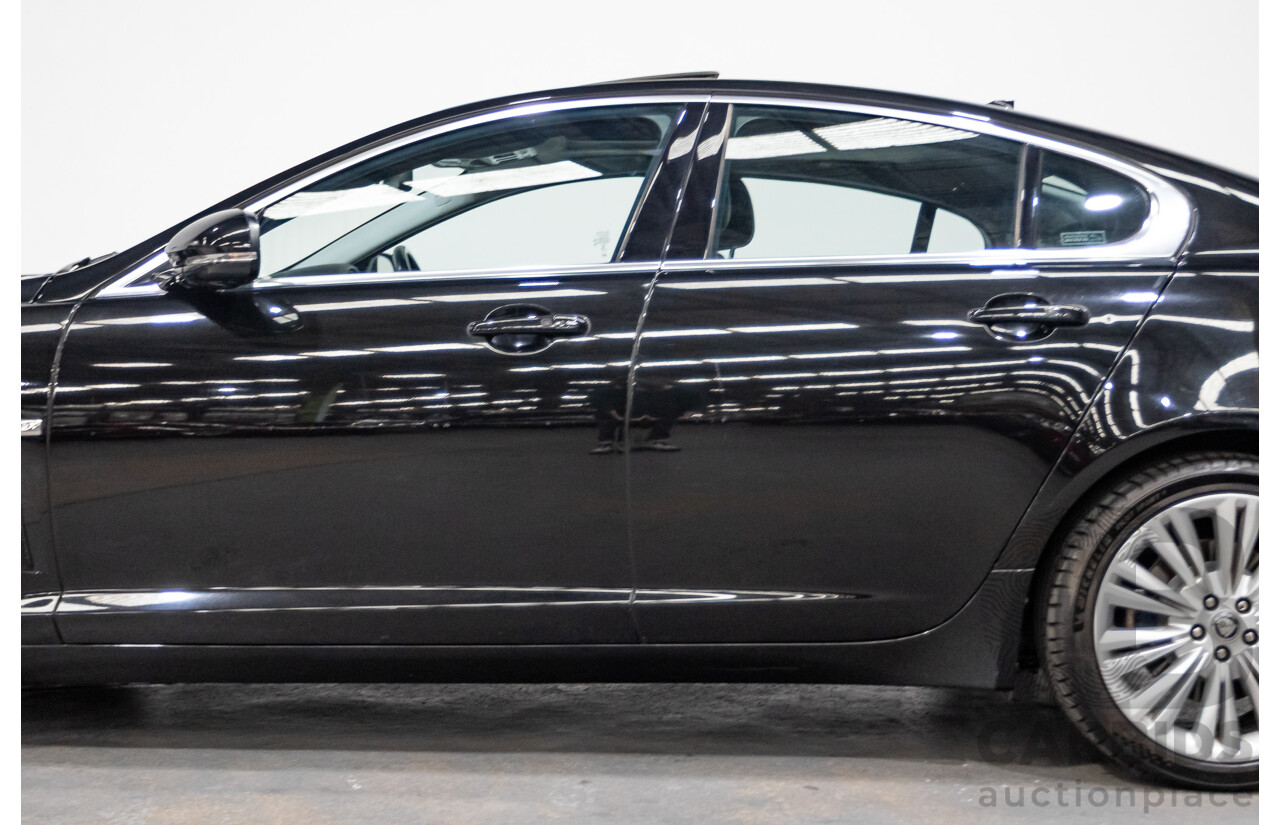 1/2013 Jaguar XF 3.0 SV6 Luxury MY13 4d Sedan Ultimate Black Metallic Supercharged V6 3.0L