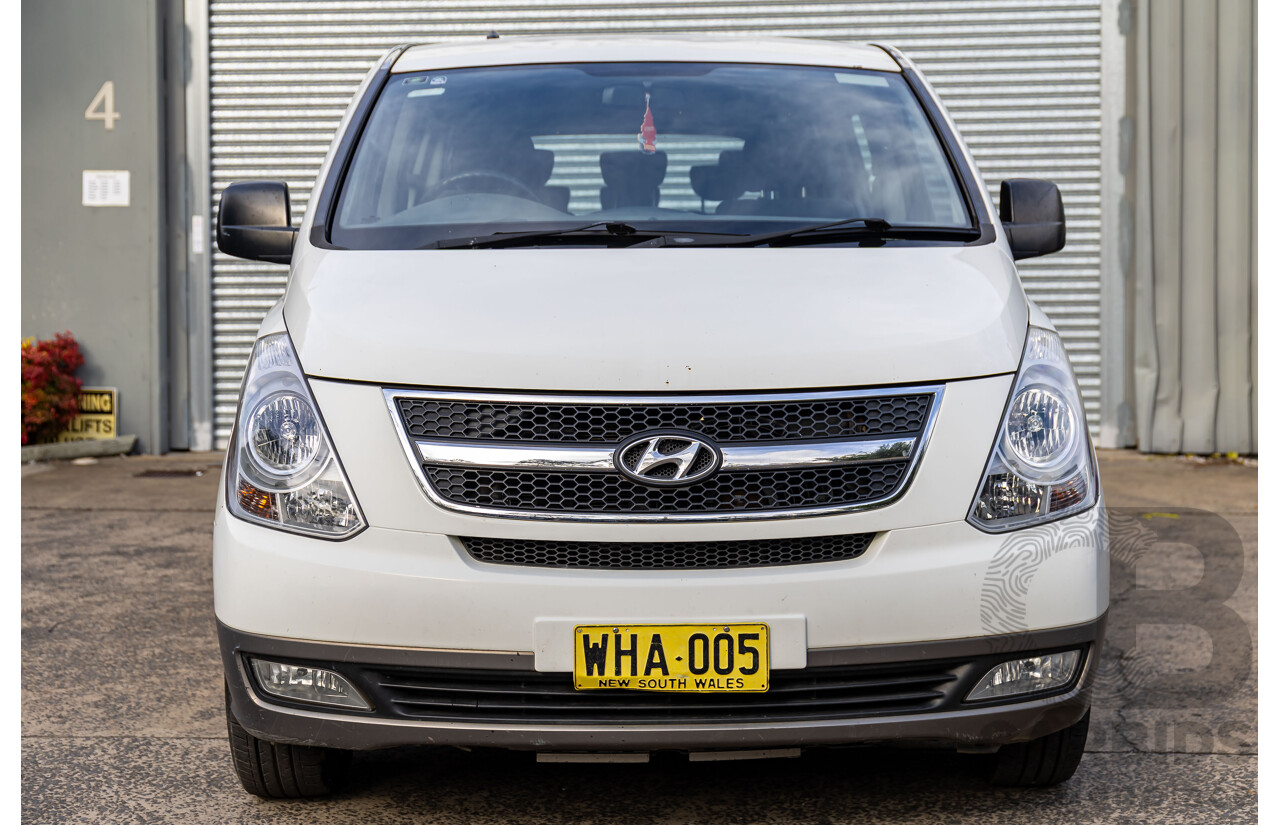 9/2011 Hyundai iMax TQ MY11 4d Wagon Creamy White Turbo Diesel 2.5L - 8 Seater