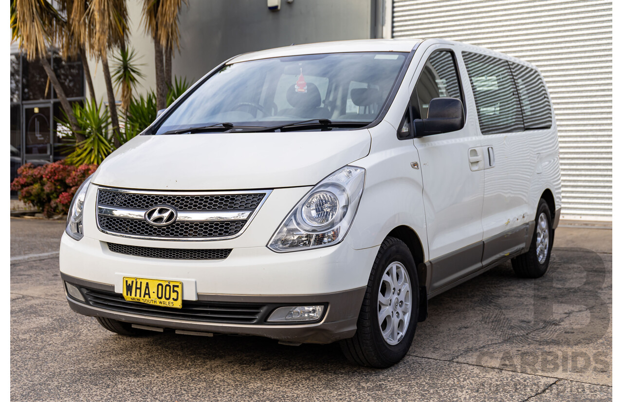 9/2011 Hyundai iMax TQ MY11 4d Wagon Creamy White Turbo Diesel 2.5L - 8 Seater