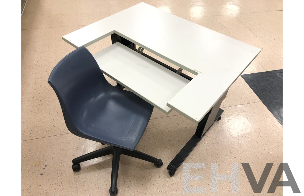 Prima Mobile Computer Desk and Gaslift Chair
