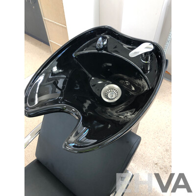 Hair Dressers Shampoo Basin and Chair